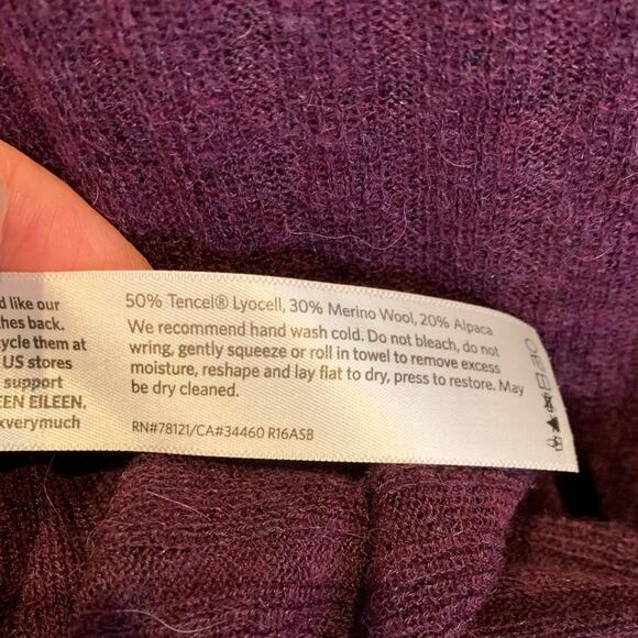 Eileen Fisher alpaca/wool blend eggplant purple lightweight sweater size small - Picture 7 of 8
